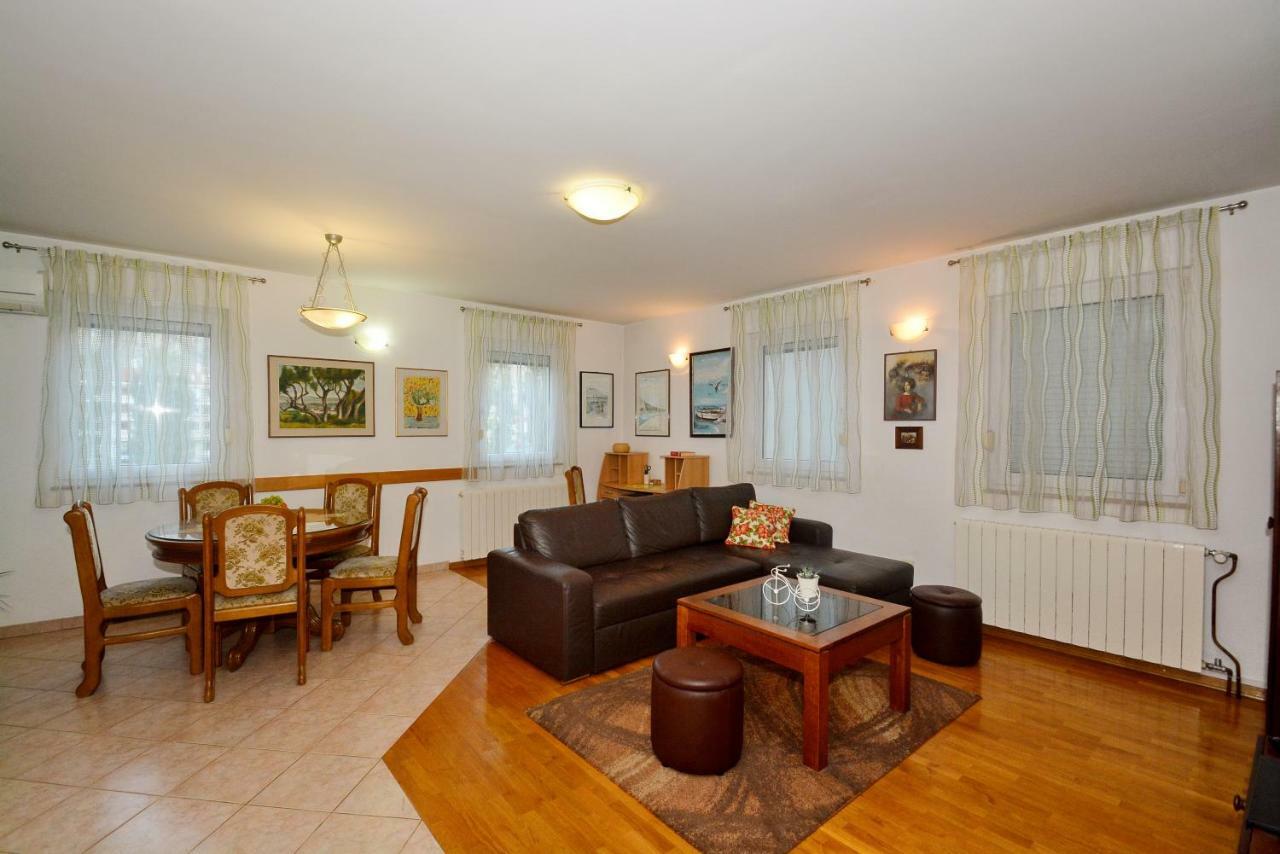 Apartman Vanja Omiš Kültér fotó